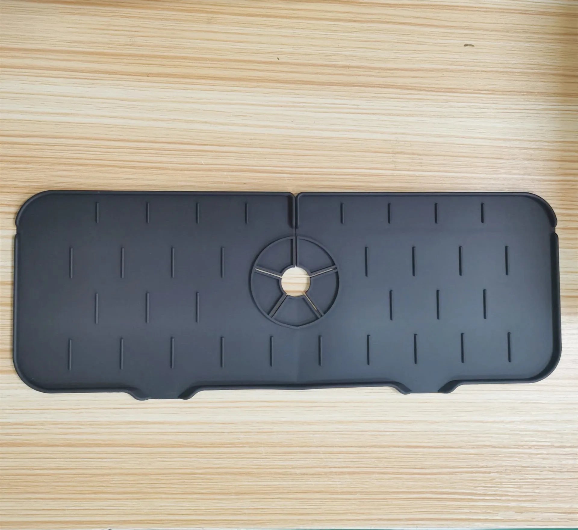 Food Grade Silicone Faucet Splashproof Water Pad Absorbent Pad Sink Anti-Spray and Drain Water Retaining Pad Kitchen Accessories