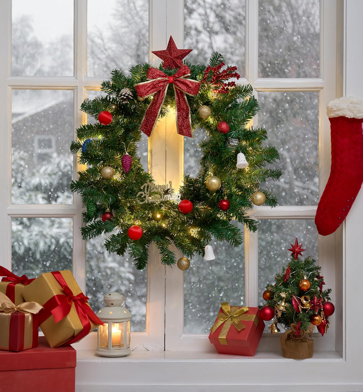 2.7M LED Pre-Lit Christmas Garland Decorations, 9FT Green Garland Illuminated with 30 Warm LED Lights, Garland Artificial Greenery Holiday Decor for Indoor Outdoor